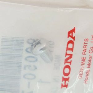 Screw M4 Honda 90050ZE1000*